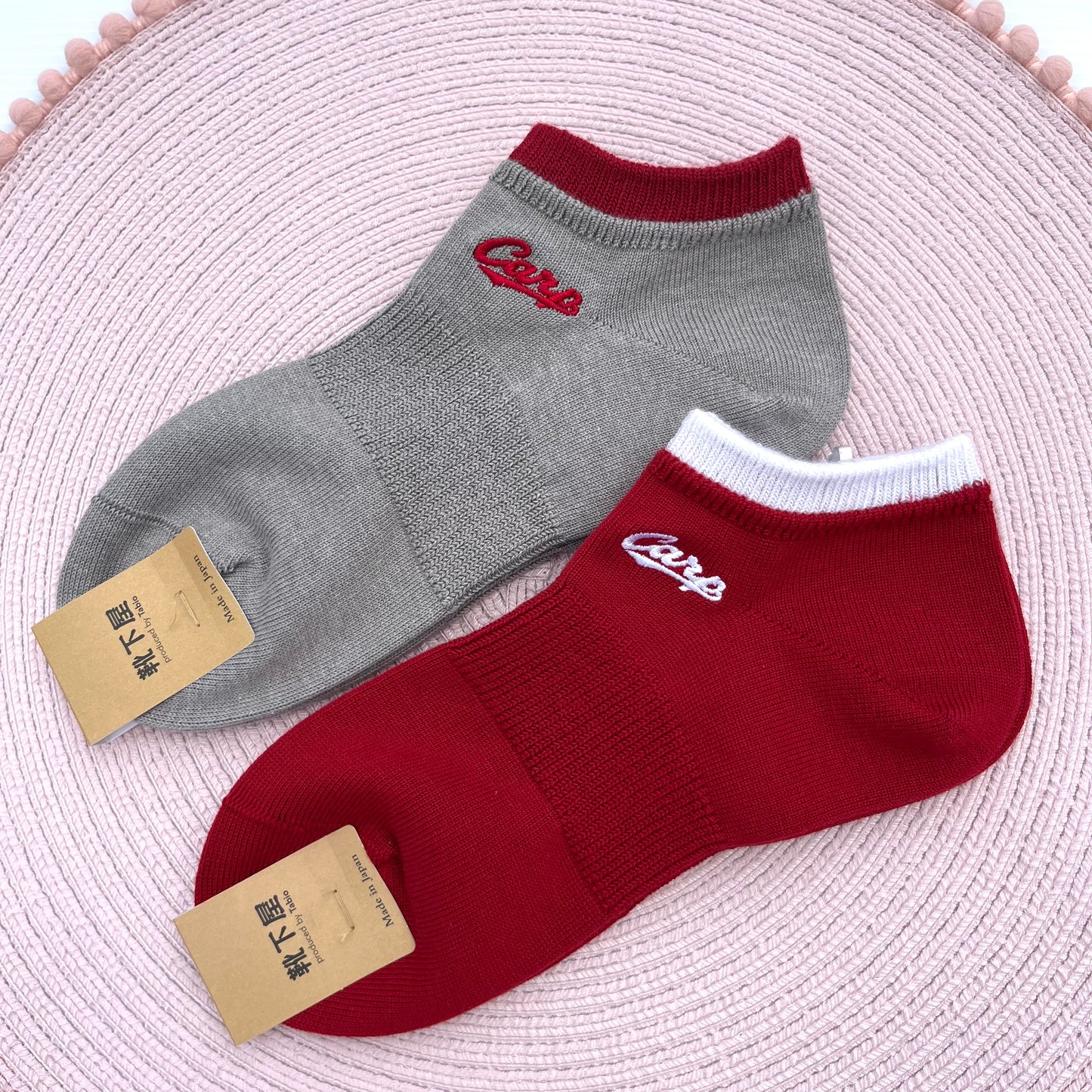 carp刺繍2025/スニーカーソックス【広島限定】22.5~24.5cm(レディース)