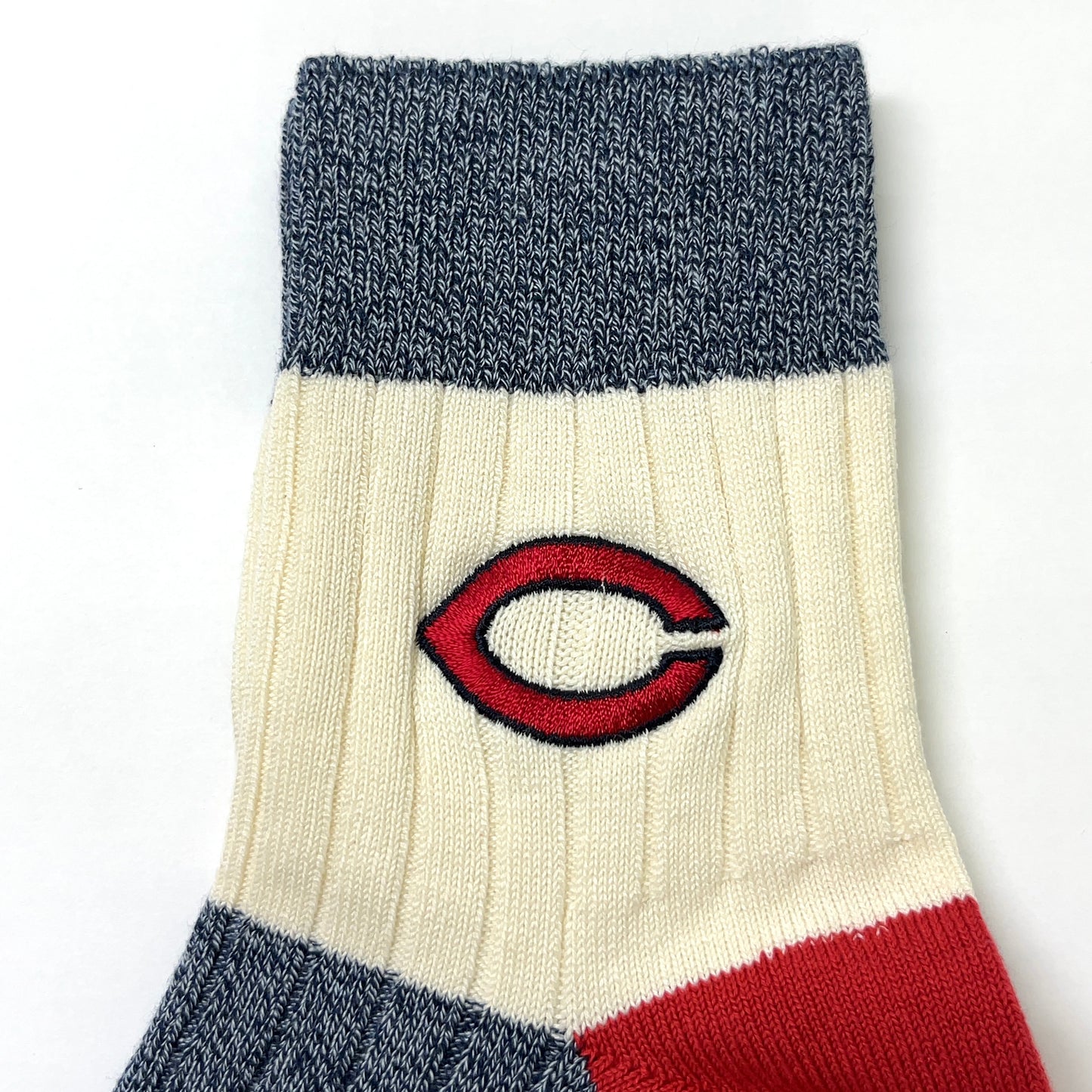 Cマーク刺繍2025／カープソックス【広島限定】25~27cm（メンズ）