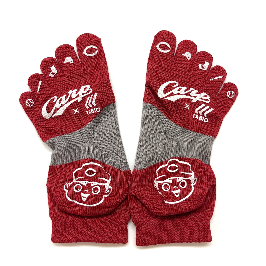 carp×TABIO／2024カープ滑り止め五本指ソックス【広島本通り店限定】23～25cm