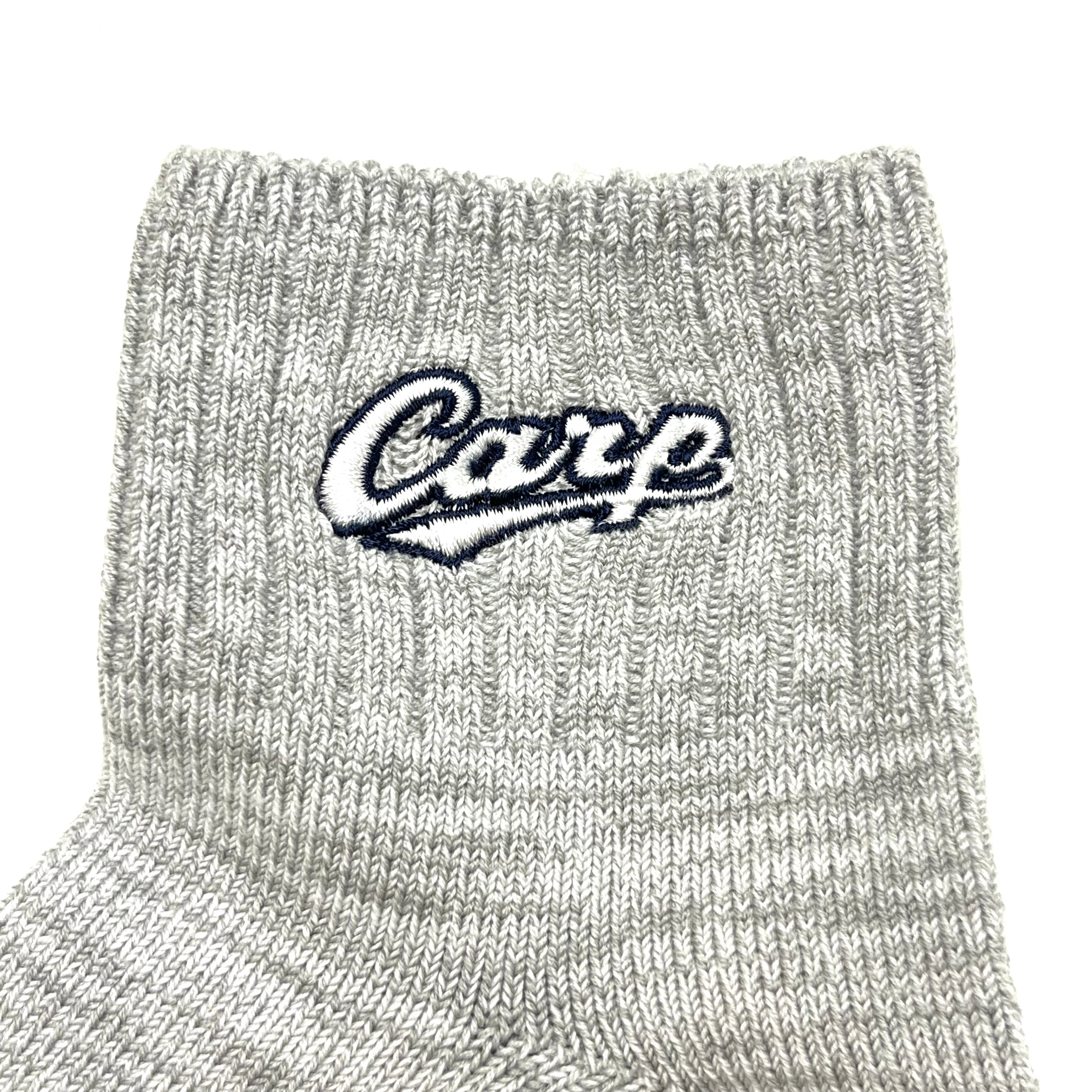 carp刺繍2026／カープソックス【広島限定】25~27cm（メンズ） – 靴下屋