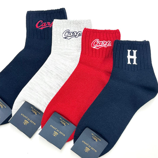 carp刺繍2026／カープソックス【広島限定】25~27cm（メンズ）