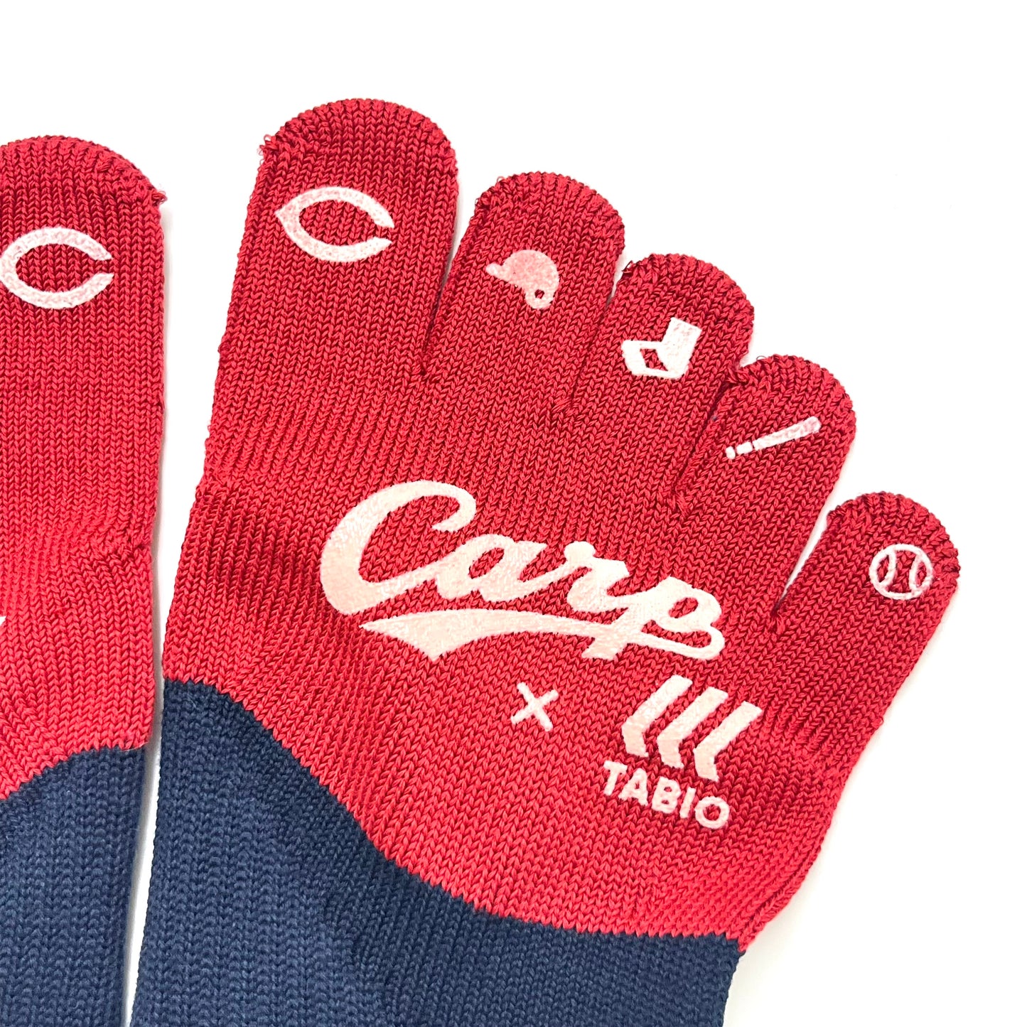 carp×TABIO／2026カープ滑り止め五本指ソックス【広島限定】25~27cm