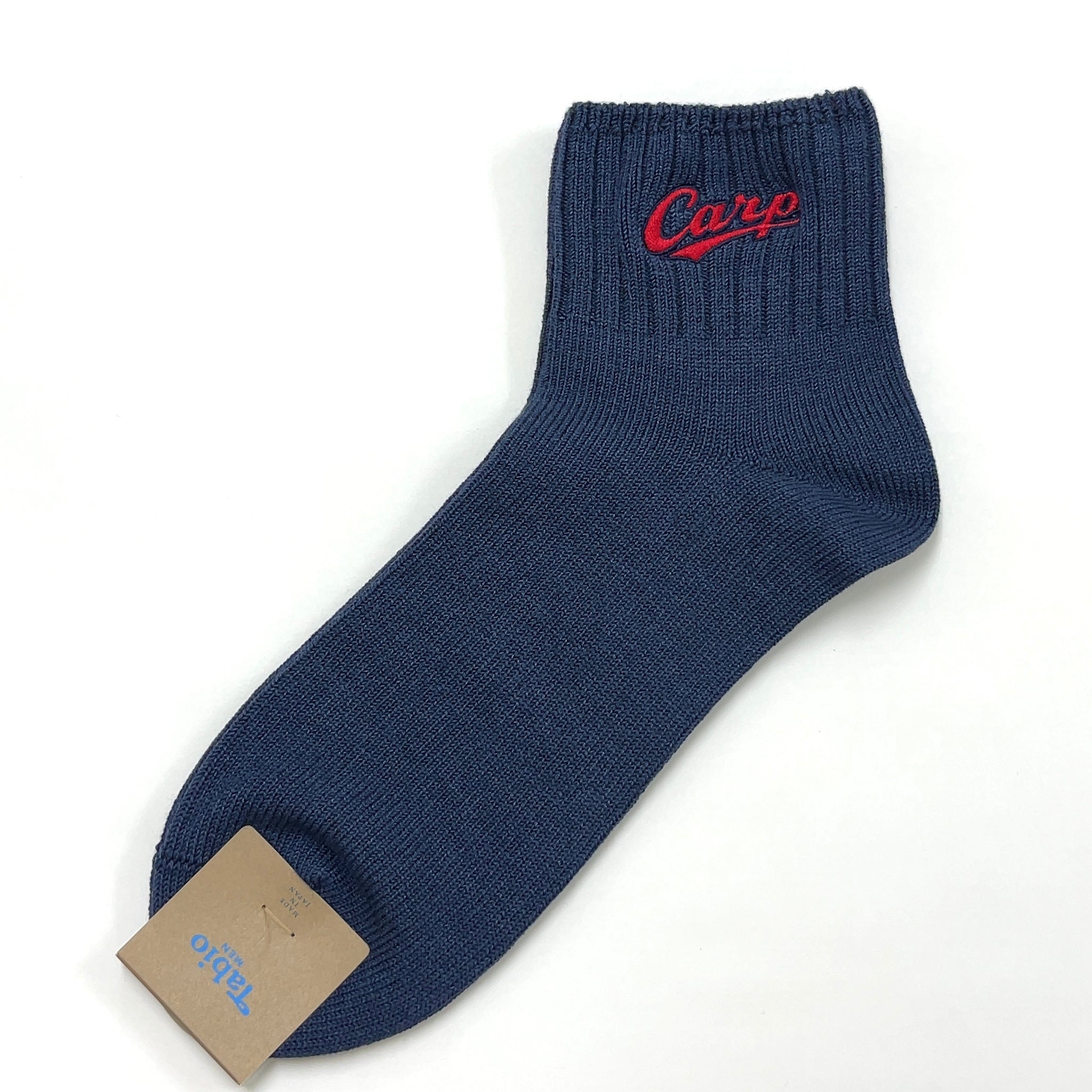 carp刺繍2023／カープソックス【広島限定】25~27cm（メンズ） – 靴下屋